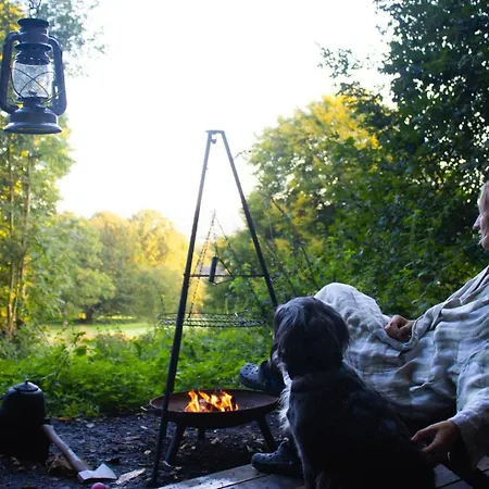Chalet Oku Wooden Pod, Newburgh Priory Estate *