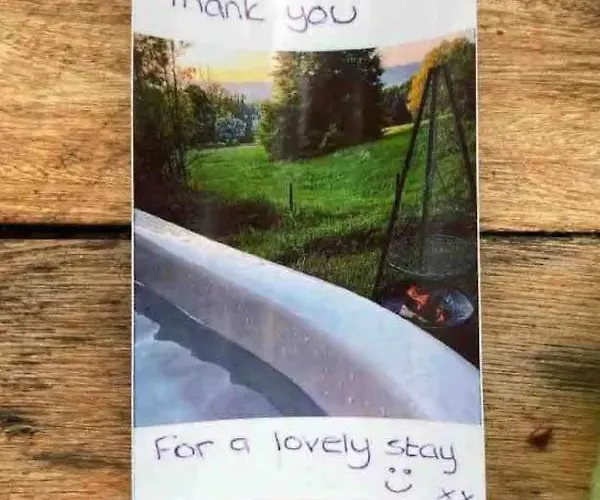 Oku Wooden Pod, Newburgh Priory Estate