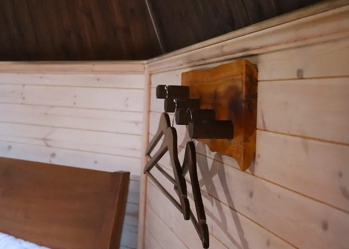 Oku Wooden Pod, Newburgh Priory Estate Chalet *