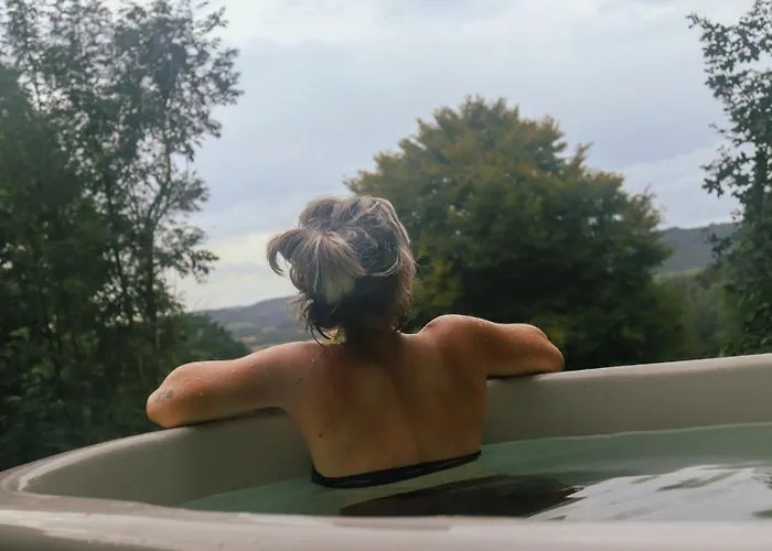 Oku Wooden Pod, Newburgh Priory Estate York