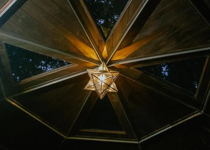 Oku Wooden Pod, Newburgh Priory Estate