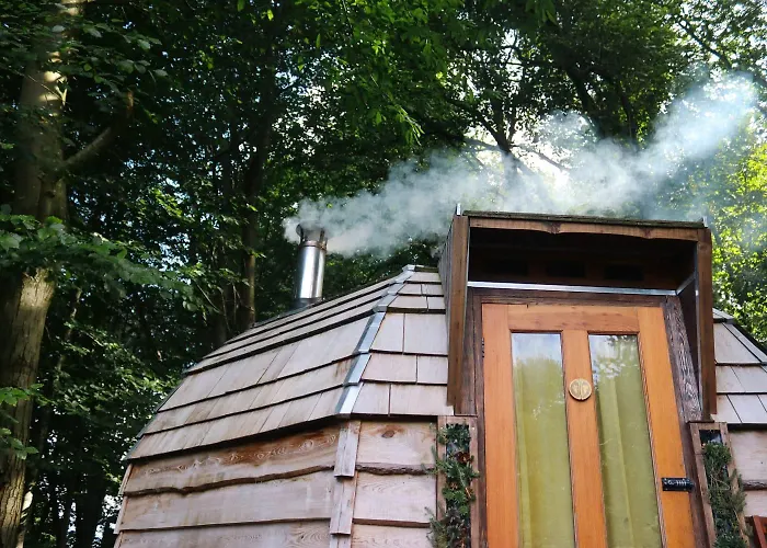 Oku Wooden Pod, Newburgh Priory Estate