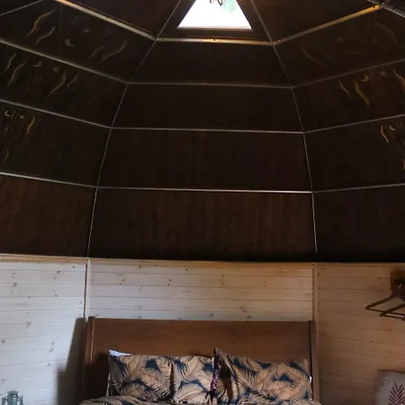 Oku Wooden Pod, Newburgh Priory Estate *