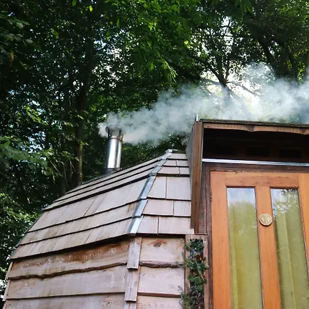 Oku Wooden Pod, Newburgh Priory Estate